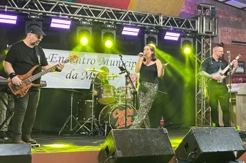 Noite especial marca comemoração do Dia da Mulher 