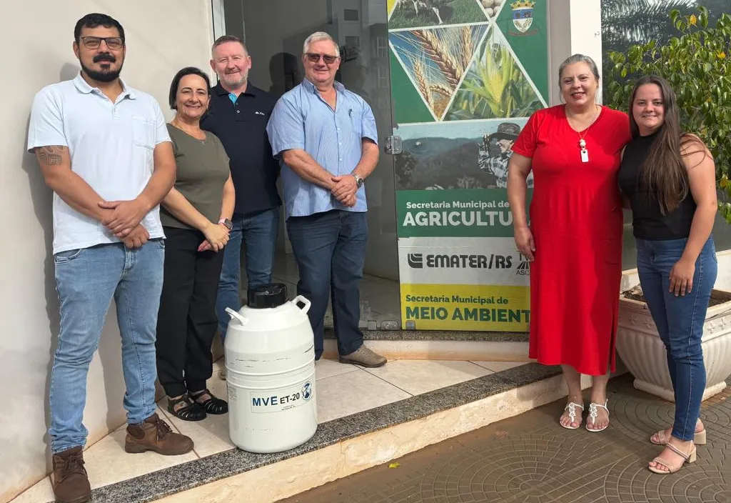 Secretaria de Agricultura recebe primeiras doses de sêmen bovino para incentivo à produção leiteira