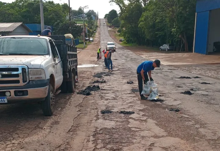 Secretaria de Obras realiza operação tapa-buracos em trecho da ERS-514
