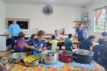 Vice-prefeita acompanha atividades do Projeto Semeando Valores