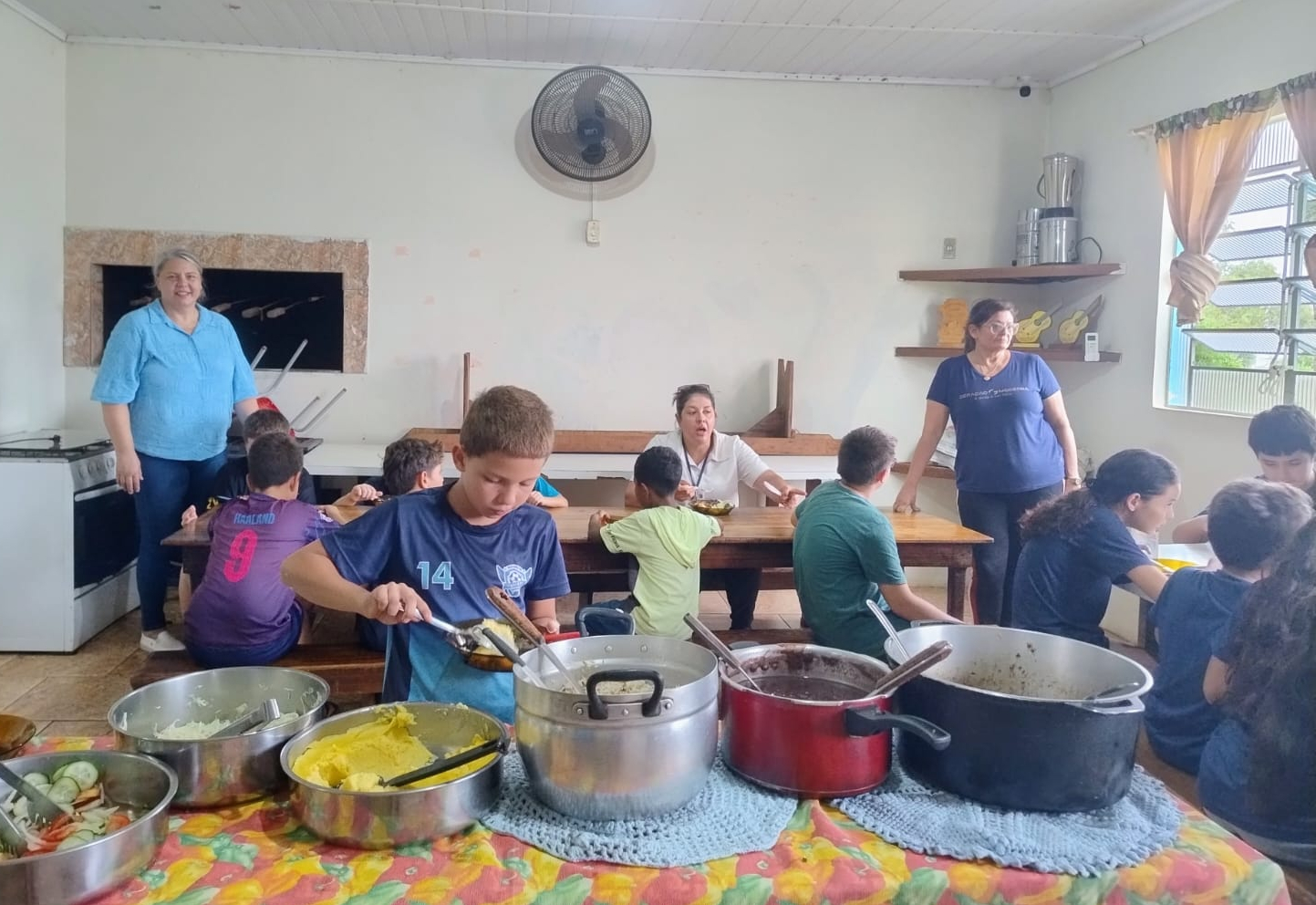 Vice-prefeita acompanha atividades do Projeto Semeando Valores